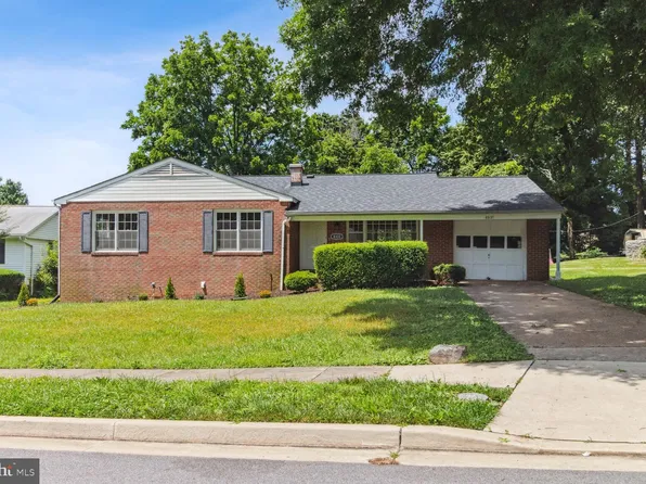 8331 Merryview Dr, Windsor Mill, MD 21244