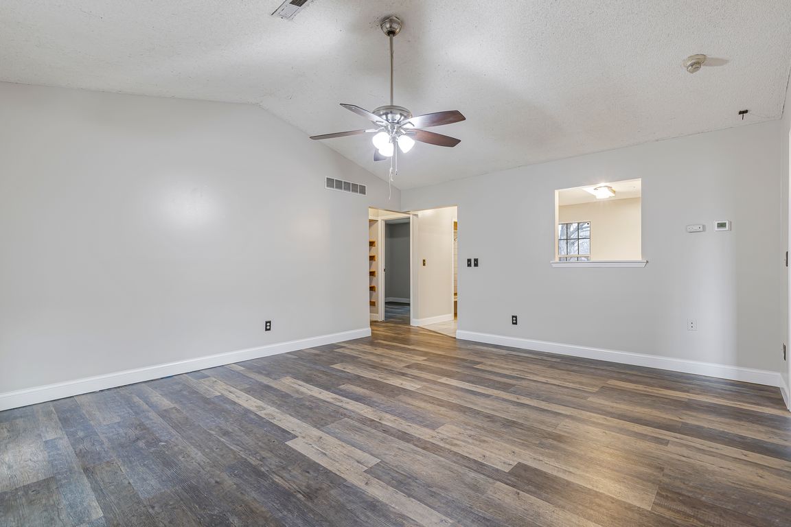 next background image