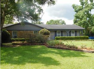9401 Cottage Park Dr S, Mobile, AL 36695