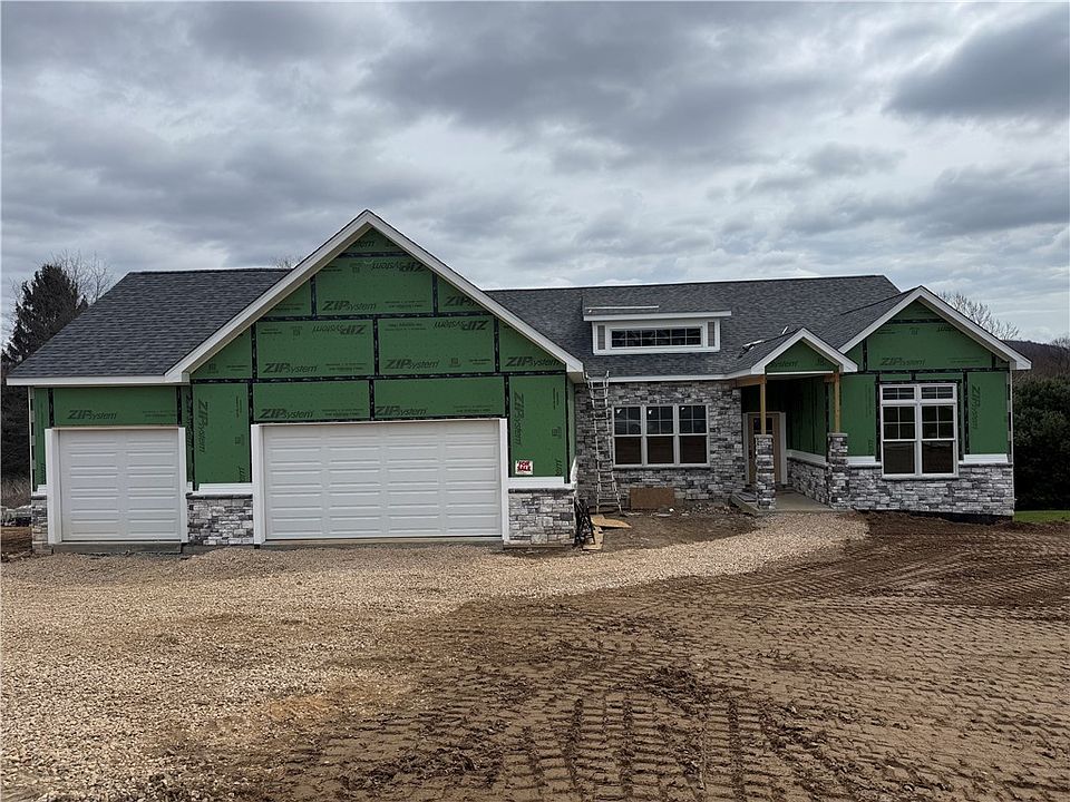 1st image of 136 Huckleberry Rd