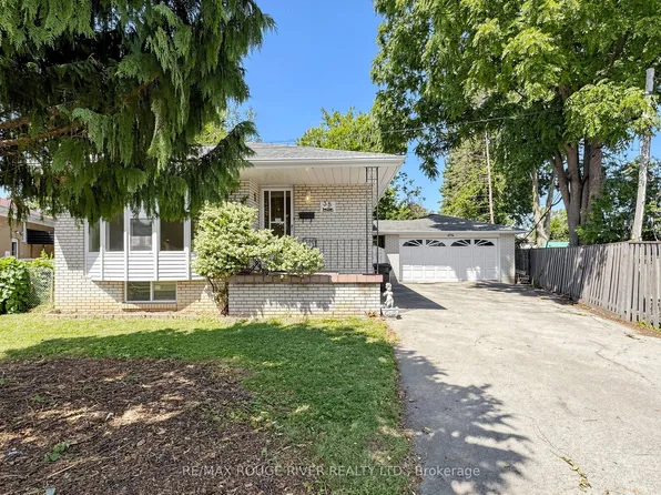 38 Lombardy Cres, Toronto, ON M1K 4N8