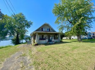 102 2nd St W, South Point, OH 45680