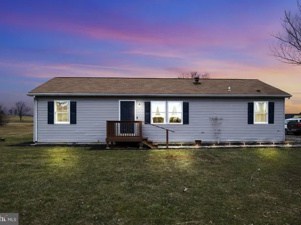 48 Rambler Rd, Thomasville, PA 17364
