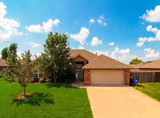 702 SW Granite St, Bentonville, AR 72712
