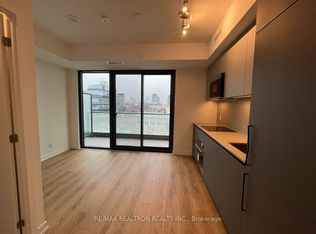 35 Parliament St #1409, Toronto, ON M5A 4R2