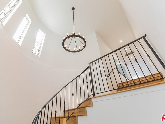 3rd image of 7436 Del Zuro Dr