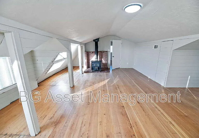1723 Bayo Vista Ave — Photo 21