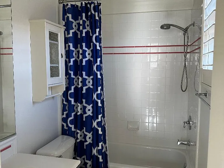 87 Twin Gables Irvine Ca — Photo 4