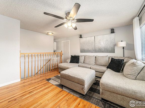 4th image of 606 36th Ave Ct