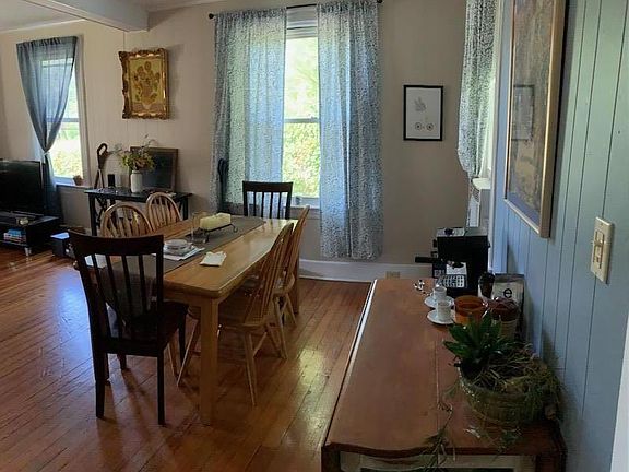 2nd image of 8 Cannon Ct