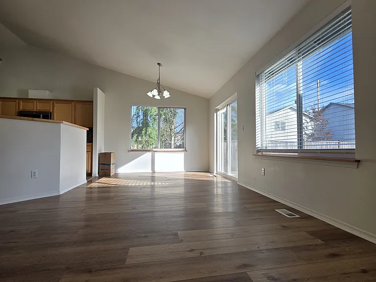 17611 67th Avenue Ct E — Photo 12