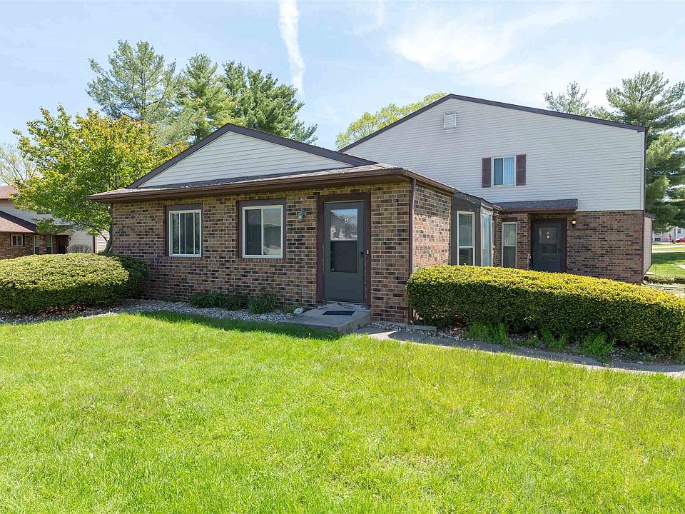 2nd image of 52174 Friars Ct