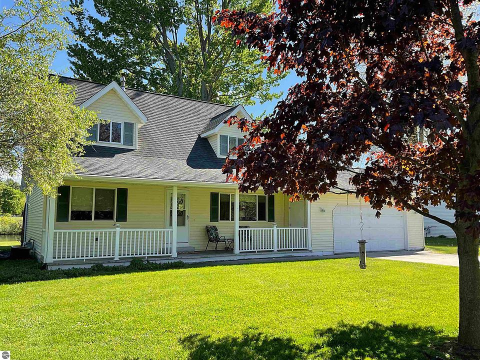 1st image of 270 Witbeck Dr