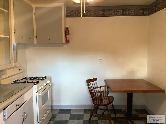 4th image of 2025 E 12th St