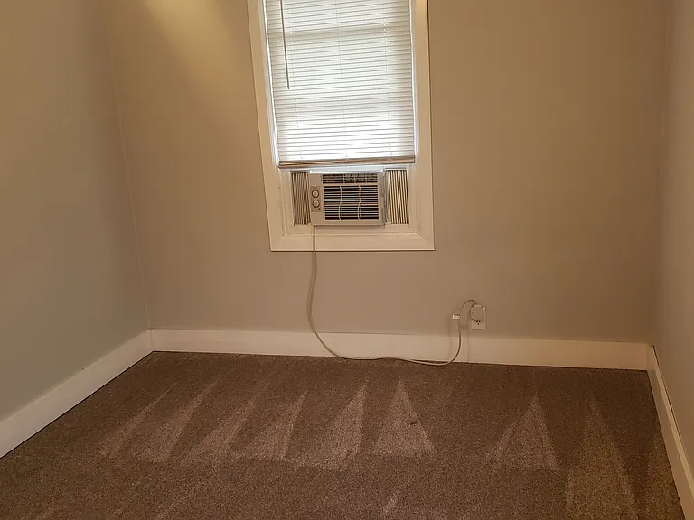 133 N Jackson St #2 — Photo 21