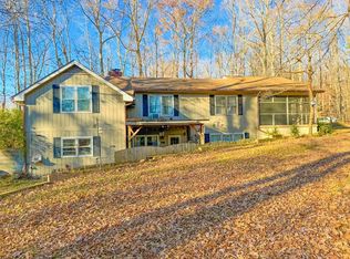 9422 Hungarytown Rd, Crewe, VA 23930