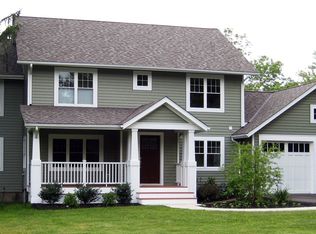 31300 Pinetree Rd, Pepper Pike, OH 44124