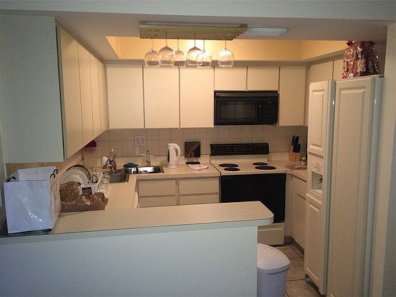 2nd image of 3765 Village Dr Unit B