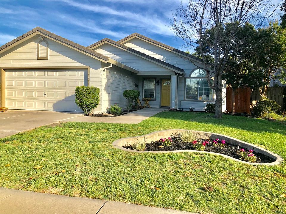 1st image of 5253 Barbados Cir