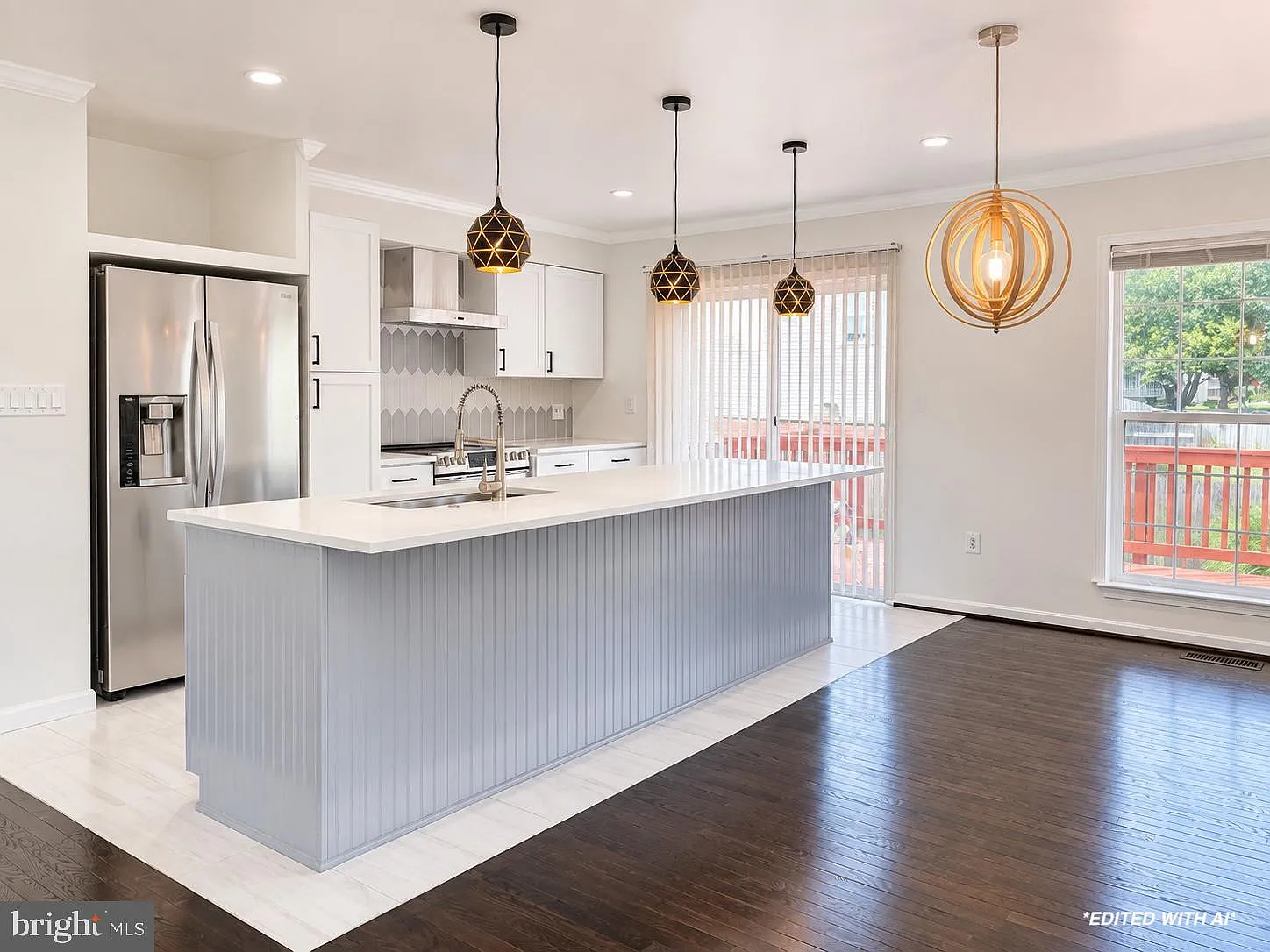4 bed, 3.0 bath, 2352 sqft, $3,100 — Photo 4