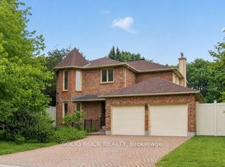 54 Huntsman Cres, Ottawa, ON K2M1C4