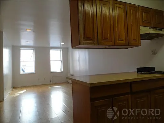 Rented by Oxford Property Group | media 4