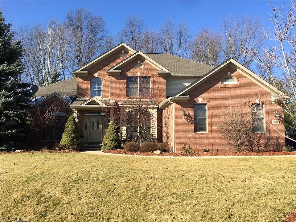 1st image of 3182 Oakwood Trl