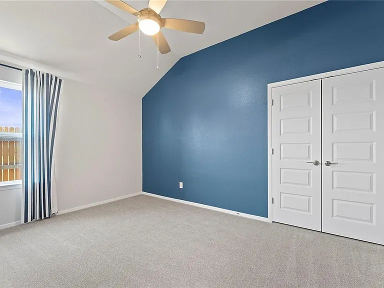 102 Crooked Trl — Photo 23