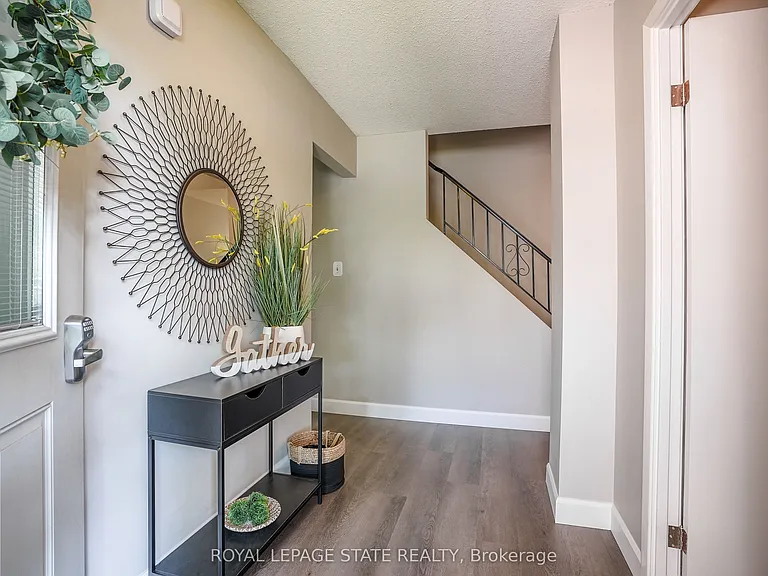 90 Saint Andrews Dr — Photo 10