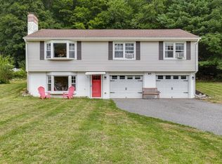 85 Upton St, Grafton, MA 01519