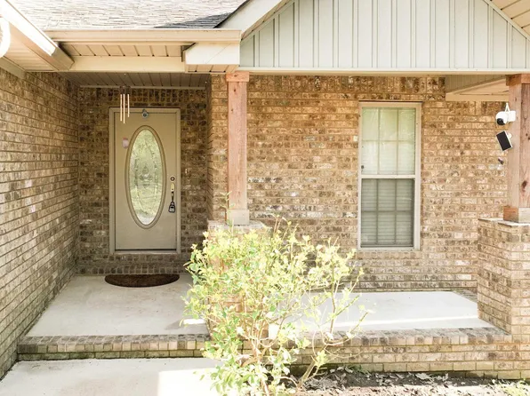 2539 County Road 459, Clanton, AL 35046