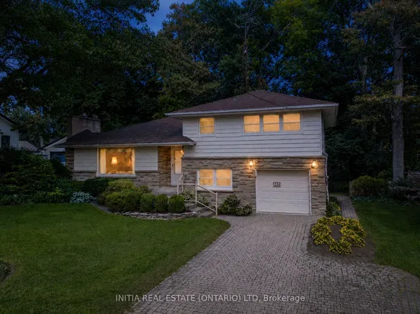 1732 Rutherglen Close, Sarnia, ON N7S 3R9