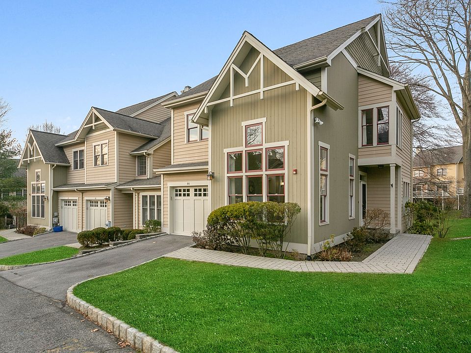 44 Landing Drive