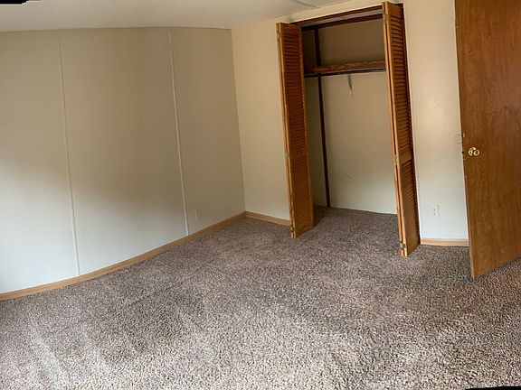5th image of 21 Chandler Dr