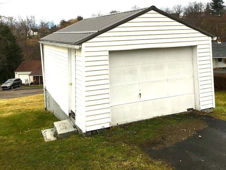 2151 Darlington Rd — Photo 21