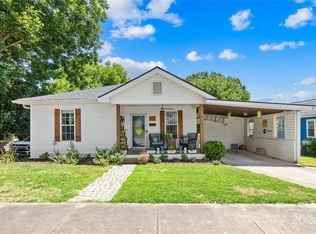 179 Center St, Cramerton, NC 28032