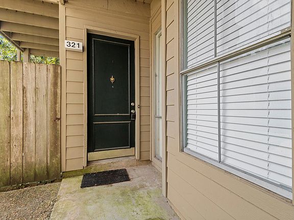 3rd image of 2100 Tanglewilde St APT 321