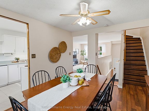 5th image of 320 Blackthorn St #12