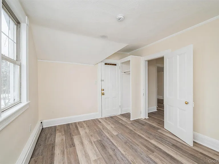 36 Tyler Ave — Photo 16