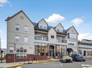 126 E 6th St, Bloomington, IN 47408