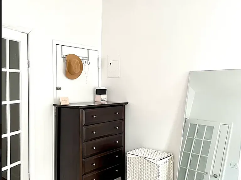 449 Grand St #2L — Photo 5