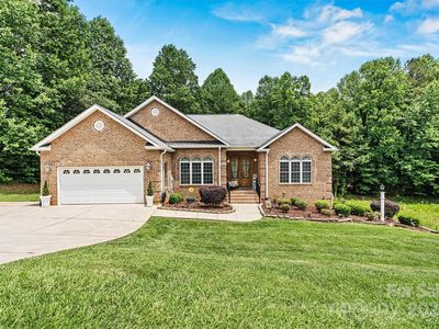 1616 Indian Springs Dr NW, Conover, NC, 28613