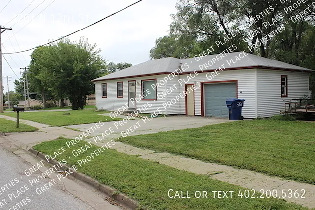 3201 N 12th St — Photo 4