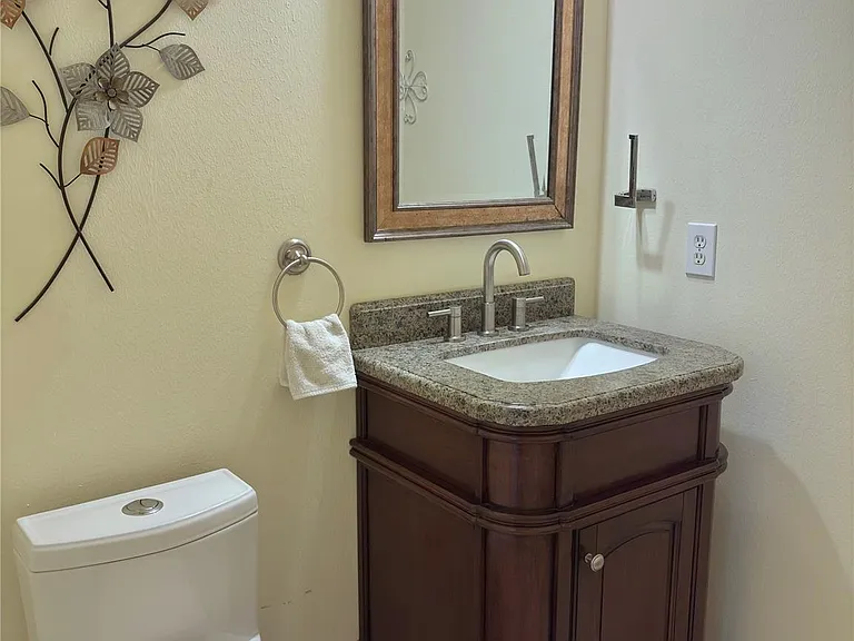 403 Green Stone Ct — Photo 17