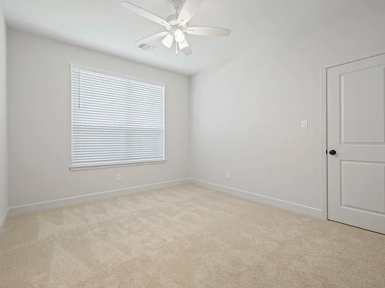 5032 Toscana Loop — Photo 9