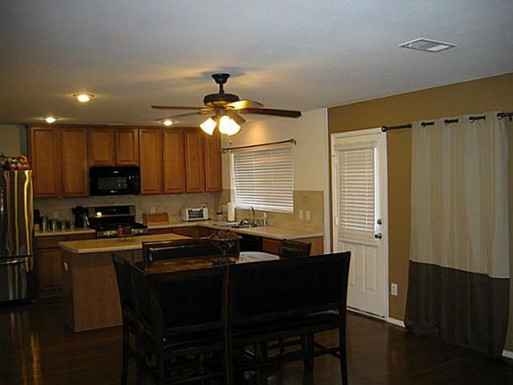 3rd image of 10420 Colfax Dr