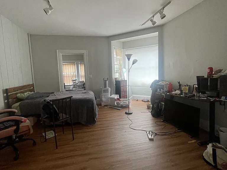46 Ashford St #1 — Photo 5