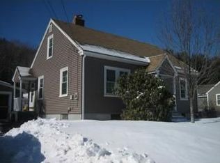 99 Valley Rd, Barre, MA 01005