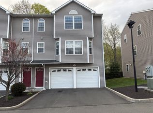 58 Leonard St Unit 204, Meriden, CT 06451