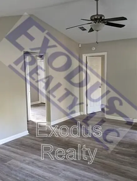 157 Maranatha Cir — Photo 3